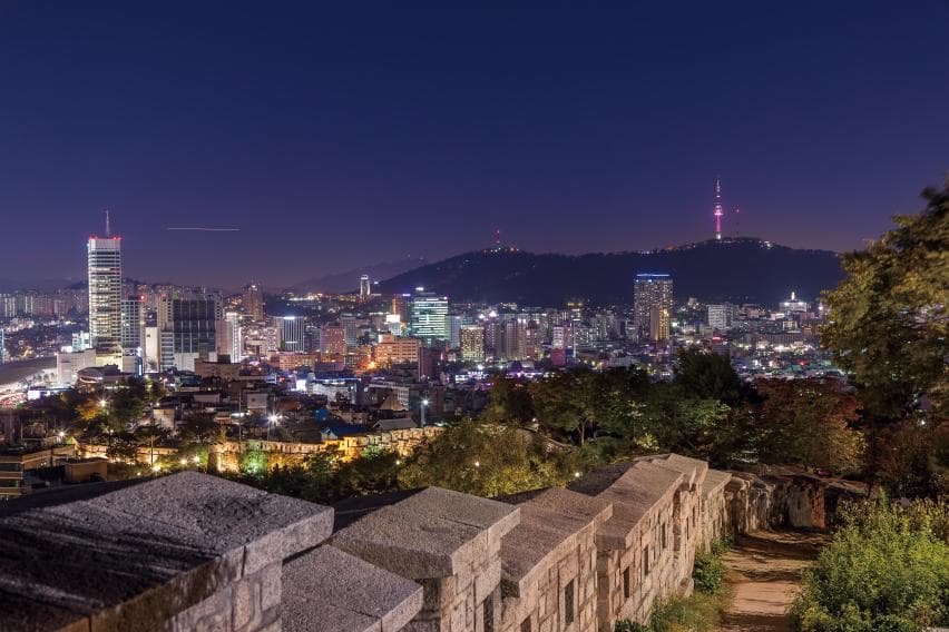 낙산공원 - 한양도성 성곽길 전경